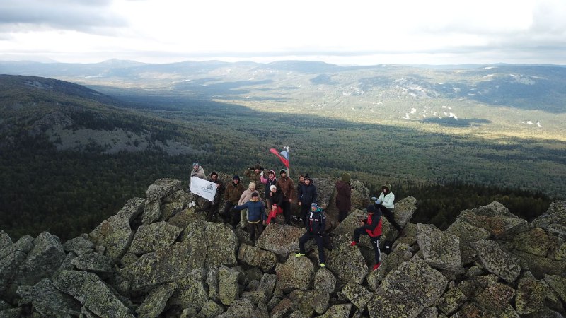 Команда ЗВО покорила гору Кумардак в рамках проекта «Уральский барс»